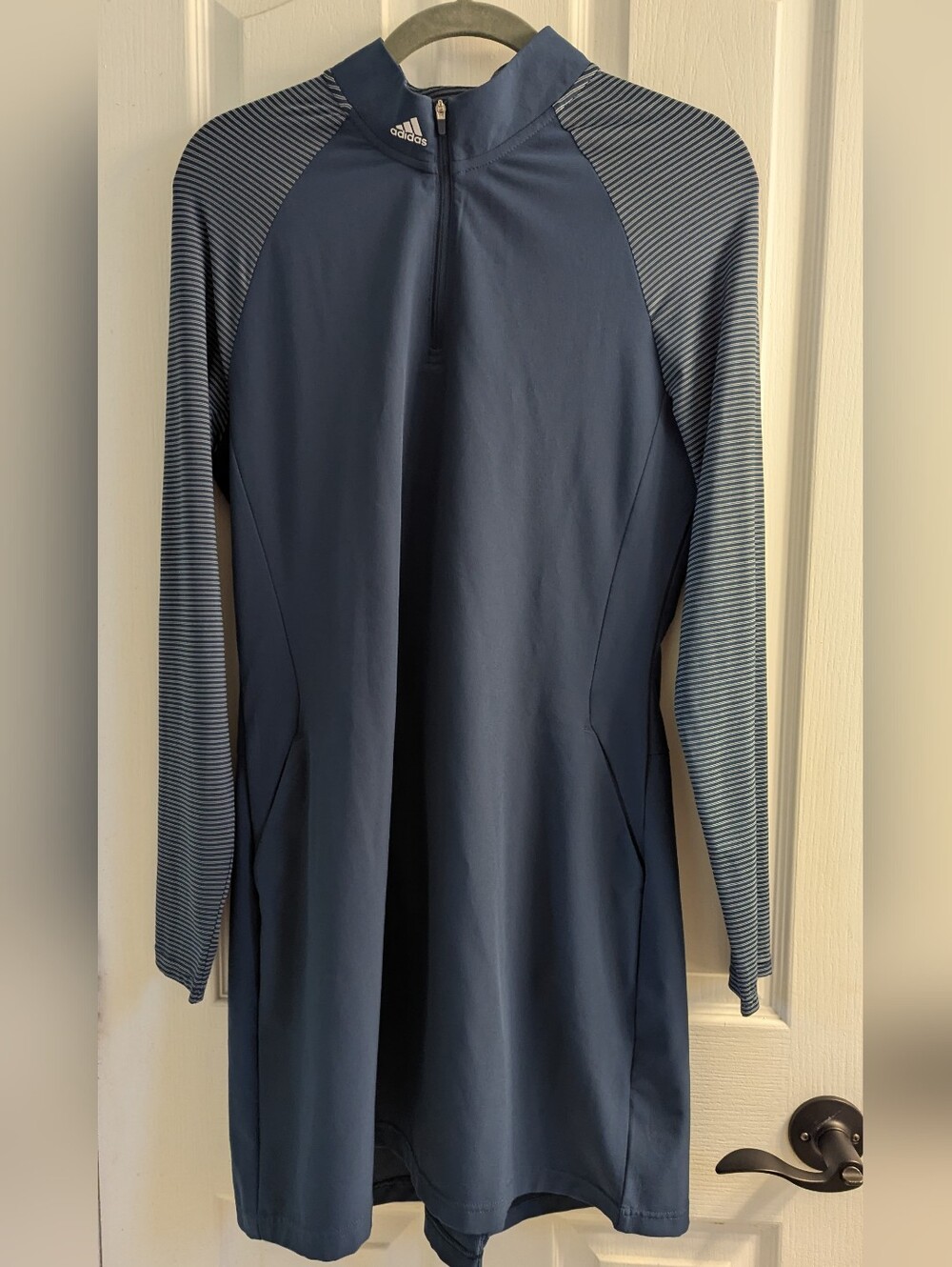 adidas Performance Golf Dress               1/ 4 Zip Neck +Tummy Control Panel